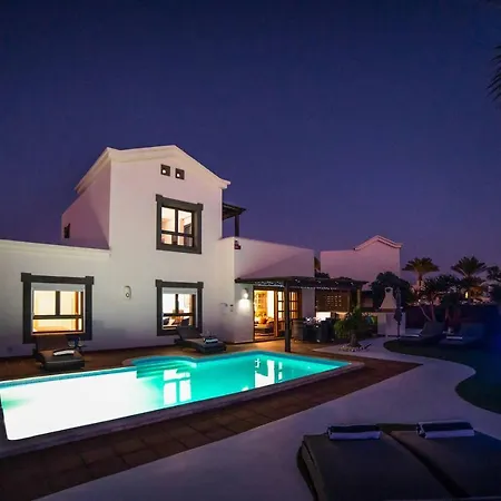 Villa Lucero
